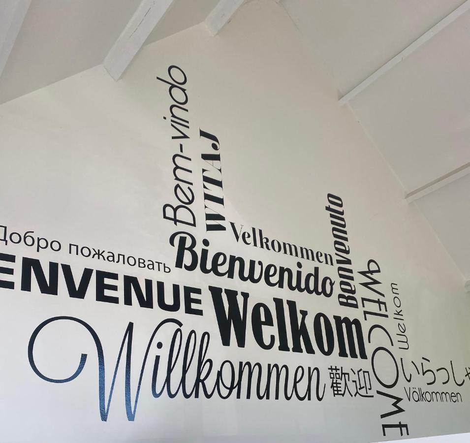 Zeepark Zeewind Hotel Bredene Bagian luar foto