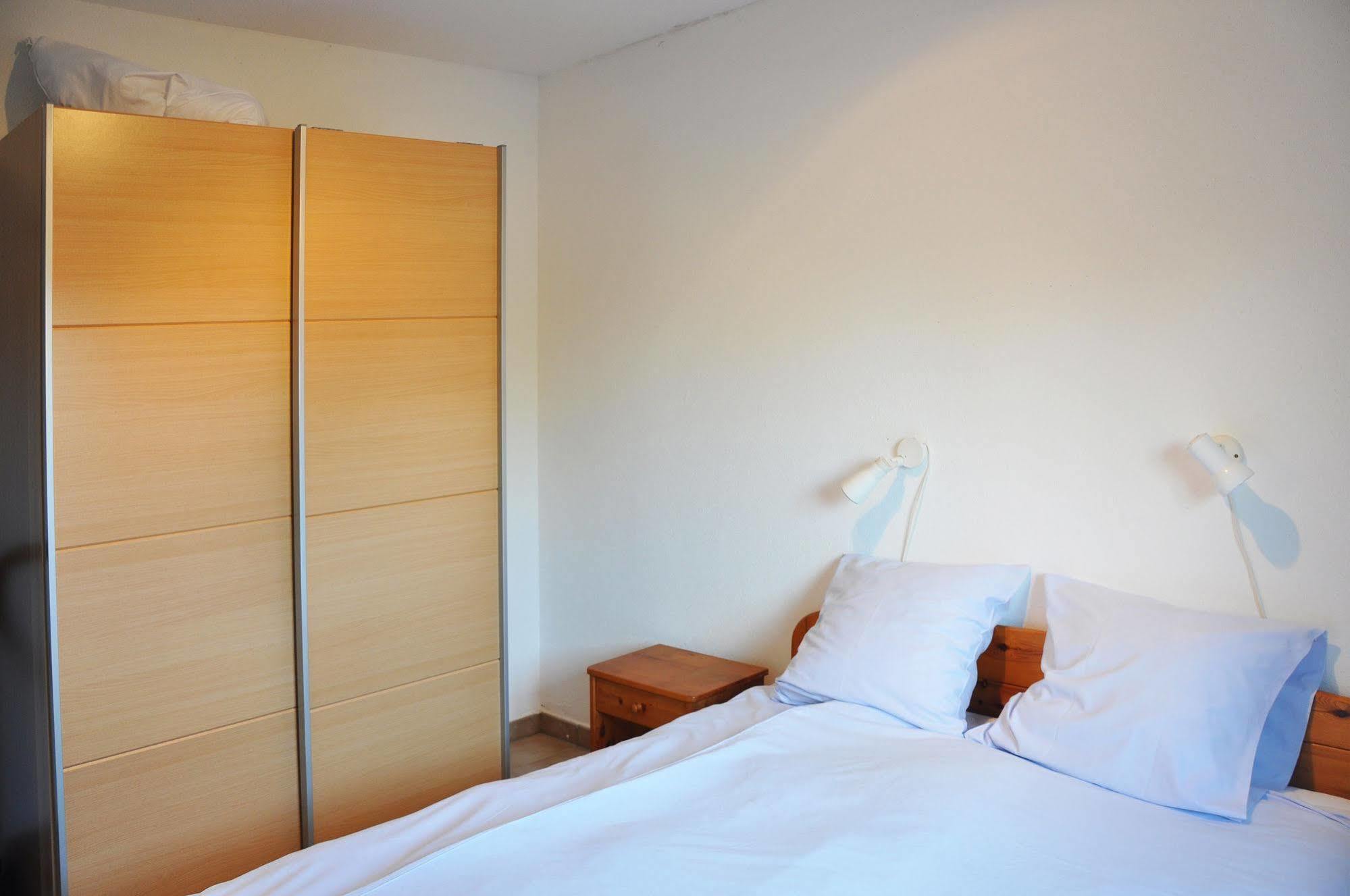 Zeepark Zeewind Hotel Bredene Bagian luar foto